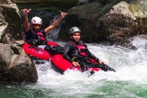 From Guatape:Paragliding and River Tubing private experience