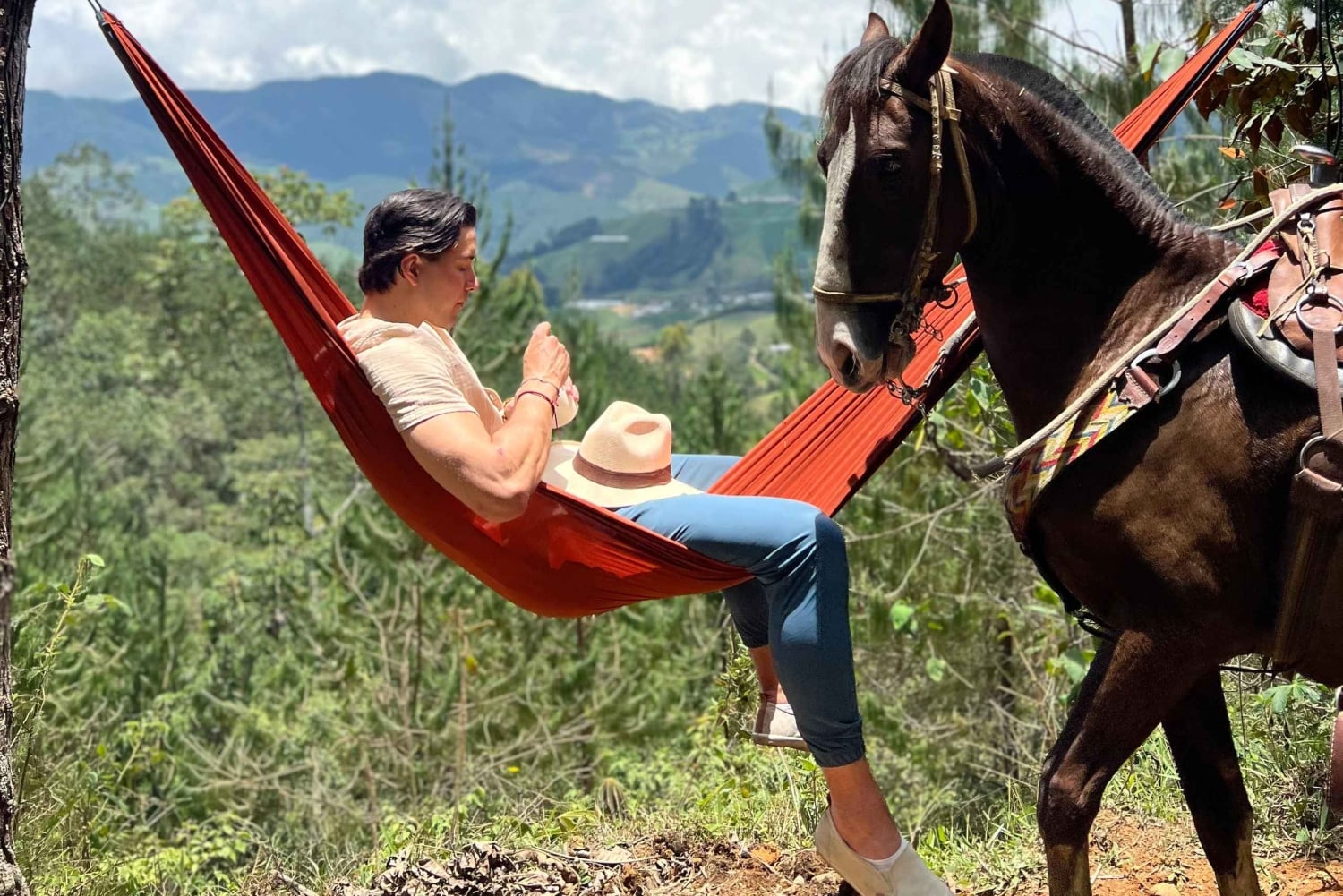 Von Medellin: 100 Jahre alte Finca, Reiten und mehr