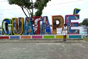 From Medellín: Customizable Guatapé Tour w/El Peñol & Lunch