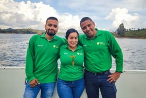 Desde Medellín: Guatape El Peñol con Barco, Desayuno y Almuerzo