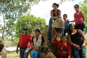 Fra Medellín: Dagstur til temaparken Hacienda Nápoles