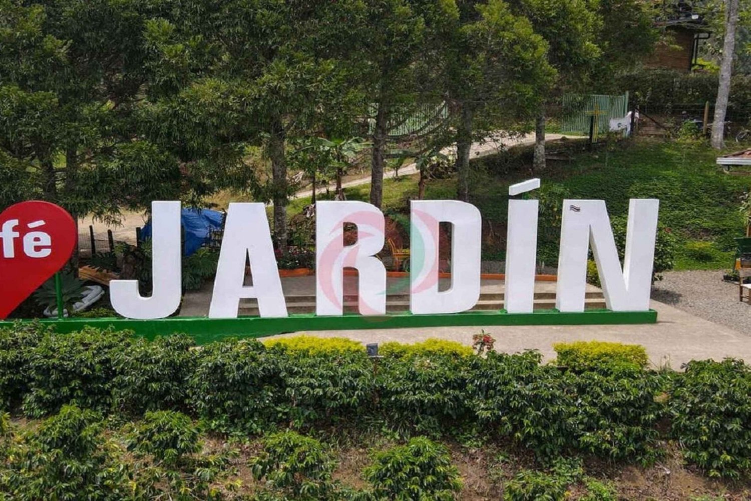 De Medellín: Viagem de 1 dia a Jardín, Andes e Hispania
