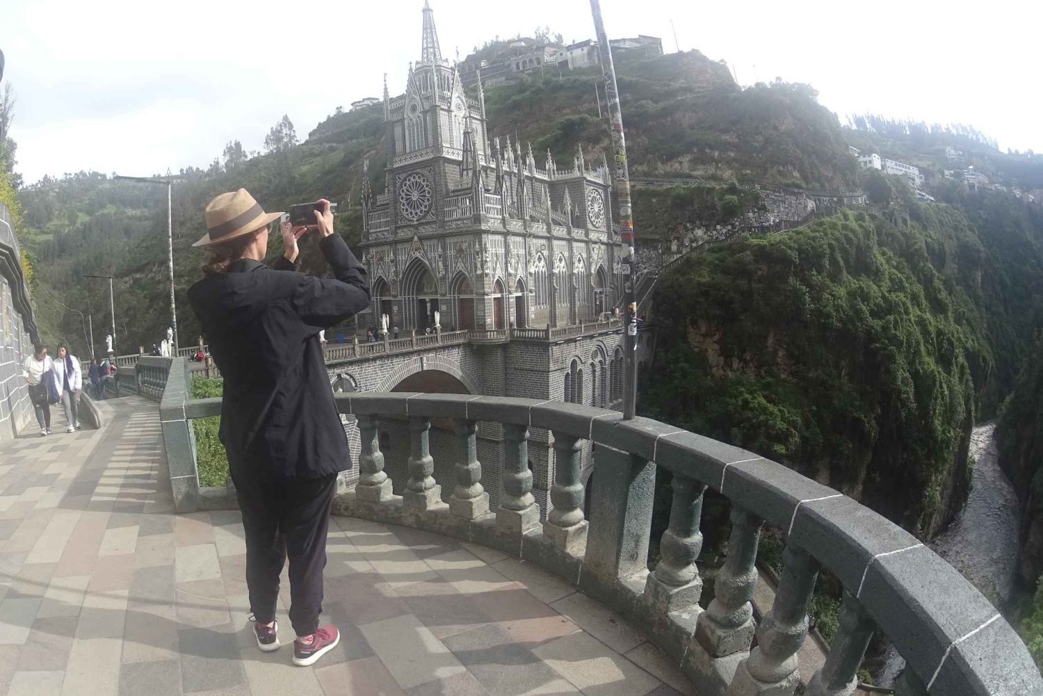 Von Quito aus: Las Lajas Sanctuary Ganztagestour & Hotelabholung