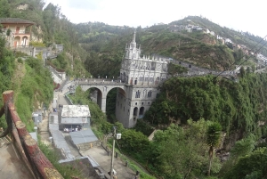 Von Quito aus: Las Lajas Sanctuary Ganztagestour & Hotelabholung