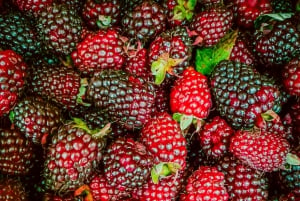 Fruit Market Tour by a Gastronomist