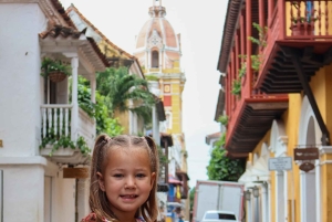 旧市街での美食ツアーとプロによる写真撮影