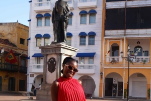 旧市街での美食ツアーとプロによる写真撮影