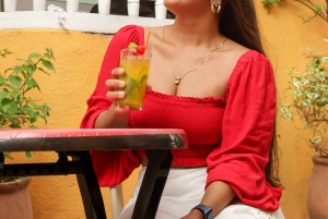 旧市街での美食ツアーとプロによる写真撮影