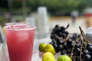 旧市街での美食ツアーとプロによる写真撮影