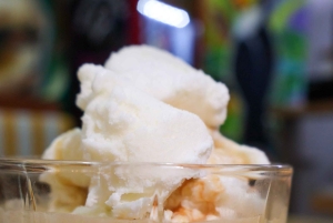 旧市街での美食ツアーとプロによる写真撮影