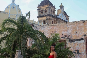 旧市街での美食ツアーとプロによる写真撮影