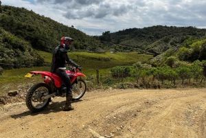 Guarne: Enduro Tour with Hotel Transfer and Local Guide