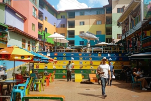 Guatapé and El Peñón Adventure – small group from Medellín