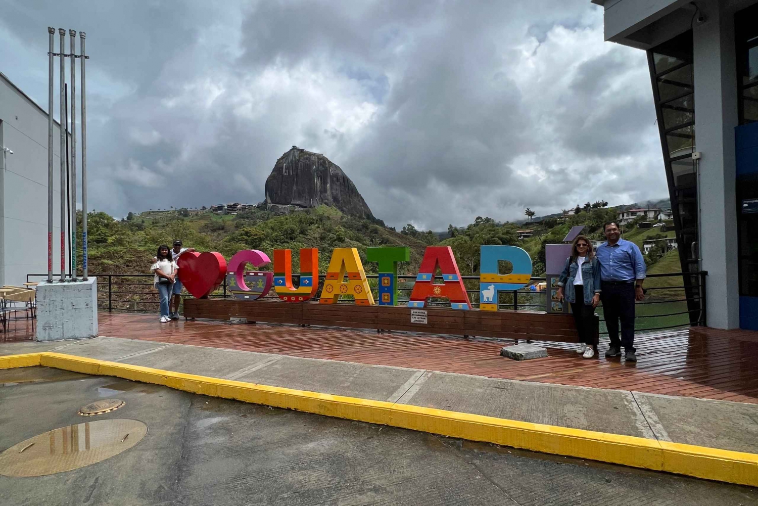 Guatapé and the rock full day private tour