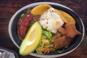 Guatapé-mukautettu kierros, enintään 6 matkustajaa, pieni kuljetus