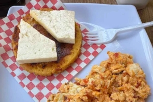 Guatapé-mukautettu kierros, enintään 6 matkustajaa, pieni kuljetus