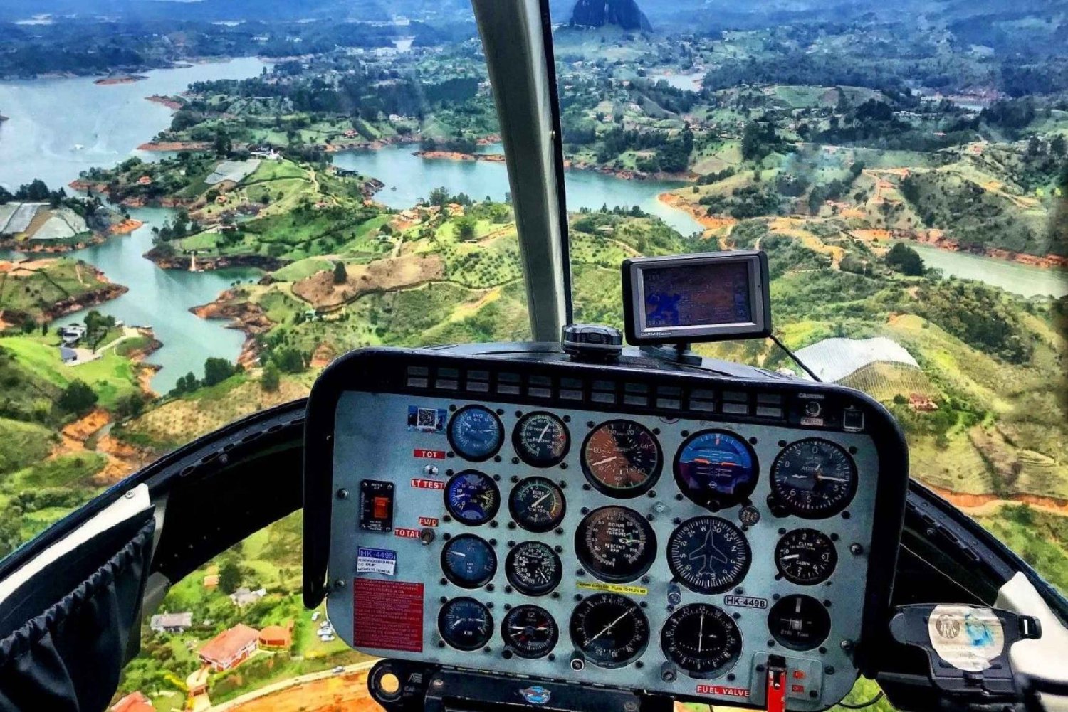 Guatapé: Vuelo en helicóptero sobre el Peñón del Peñol