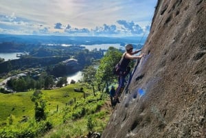 Guatapé: Iconic rock climbing for beginners and experts.