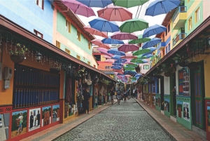 Guatapé: Tour Guatapé y Peñol desde Medellín todo incluido.