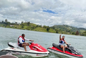Guatape Tour with Luxury Boat Ride, Meals & Llamas farm