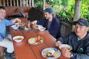 Opastettu kävelyretki Quinchanaan, värikkääseen esi-isien kylään