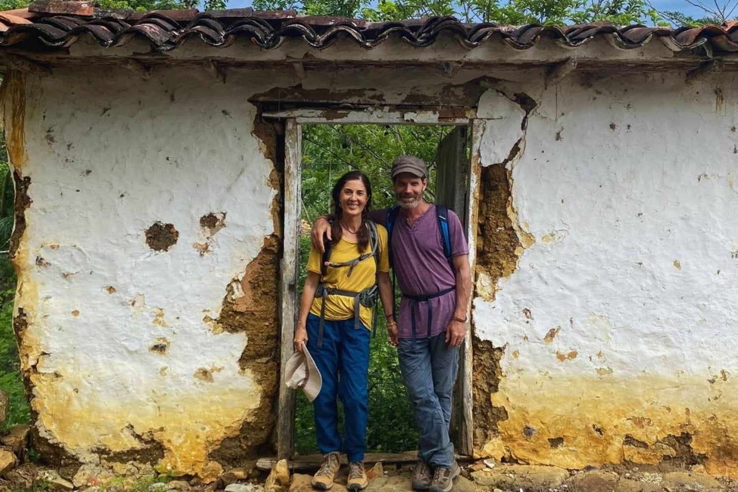 Hiking along the Camino Real: Barichara-Cabrera, waterfalls, and the Río Suárez canyon