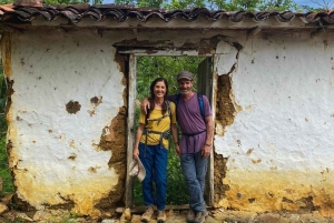Hiking along the Camino Real: Barichara-Cabrera, waterfalls, and the Río Suárez canyon