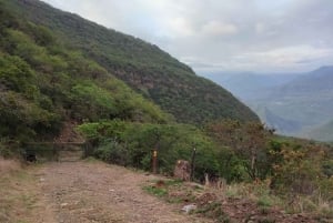Hiking Guane - La Fuente: Adventure in the Tropical Dry Forest