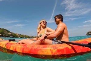 Rosario Islands: Premium Day Pass Isla del Sol Hotel