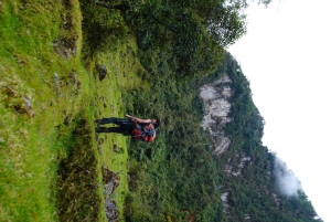 Ibagué: Combeima Canyon Hike, Yoga & Hot Springs Camp
