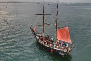 Island Beach Trip Äventyr på piratskepp med lunch och dryck