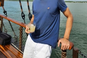 Island Beach Trip Äventyr på piratskepp med lunch och dryck