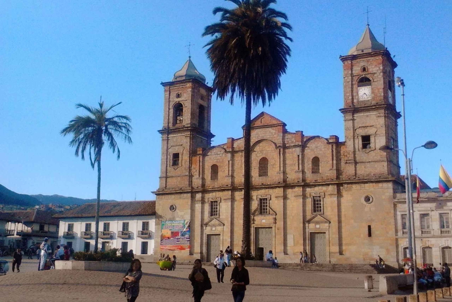 Tutustu Jaime Duque -puistoon ja Zipaquirán suolakatedraaliin