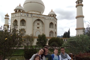 Tutustu Jaime Duque -puistoon ja Zipaquirán suolakatedraaliin