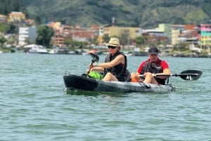 Kayak tour on Lake Guatapé