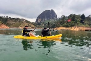 Kayak tour on Lake Guatapé
