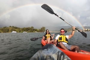 Kayak tour on Lake Guatapé