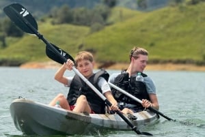 Kayak tour on Lake Guatapé