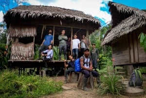 レティシア：ティクナ族の先住民と行くアマゾンジャングルサバイバルツアー