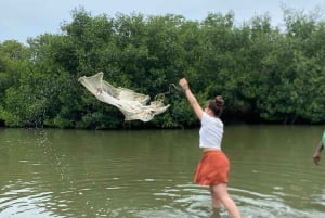 Mangrove ecotour and fishing in Cartagena's natural mangrove