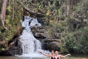 Medellín: Tour mit dem Quad (ATV) durch 3 Berge und Wasserfall