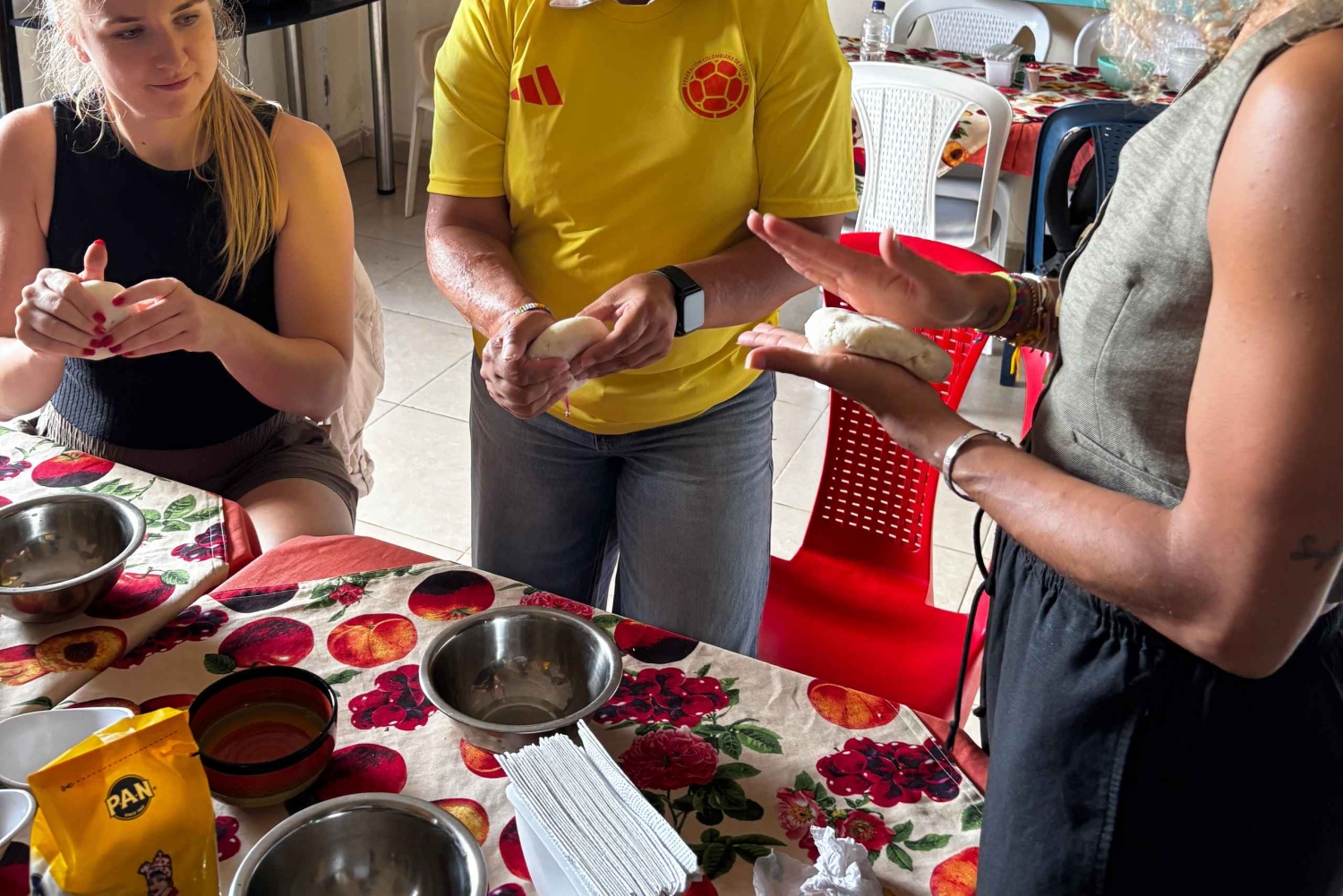 Medellín, gastronomisk og kulturell opplevelse: Arepas uten grenser