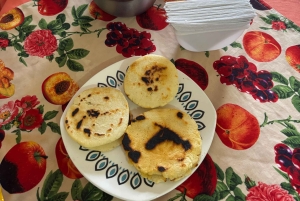 Medellín, gastronomisk og kulturell opplevelse: Arepas uten grenser