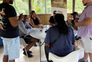 メデジン：医療用大麻を知る自然体験