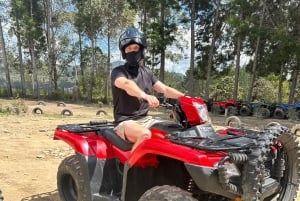 Medellín: Tour mit dem Quad (ATV) durch 3 Berge und Wasserfall