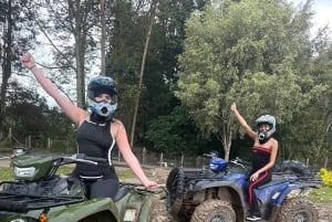 Medellín: Tour mit dem Quad (ATV) durch 3 Berge und Wasserfall