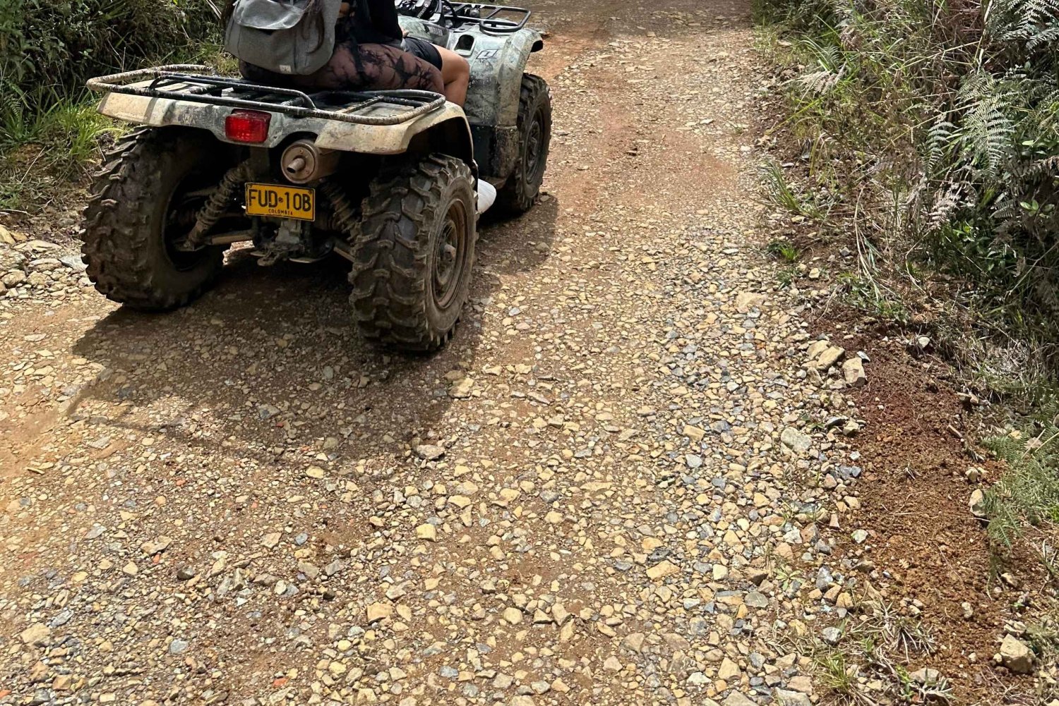 Medellin: tour in quad e pesca. Giornata all'insegna dell'avventura.