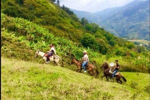 Medellín: Authentic Colombian Horseback Ride