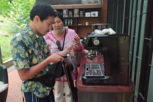 Medellin: Avoeden Café Coffee Brewing Workshop