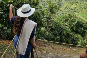 Medellín: Between mountains & coffee